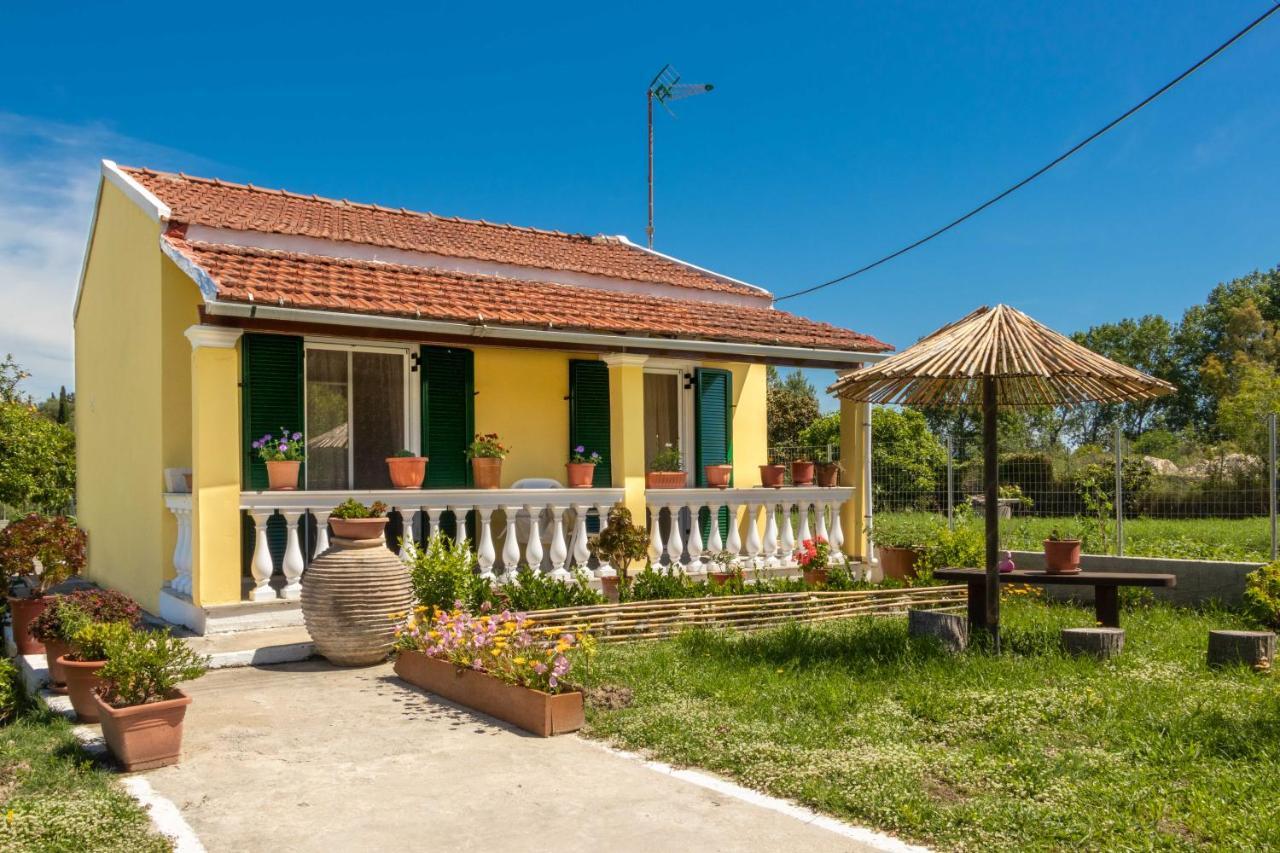 Teta'S Holiday Home Melikia Экстерьер фото