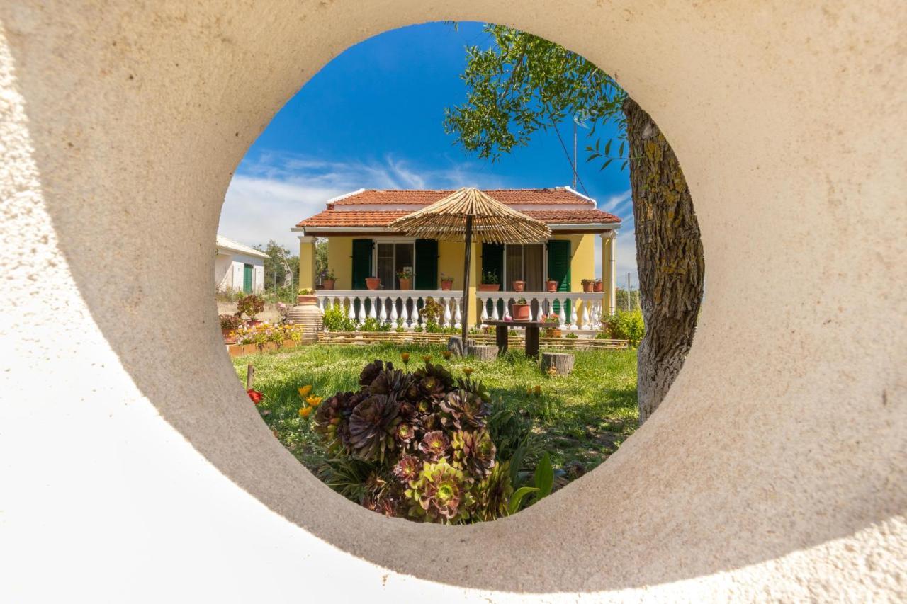 Teta'S Holiday Home Melikia Экстерьер фото